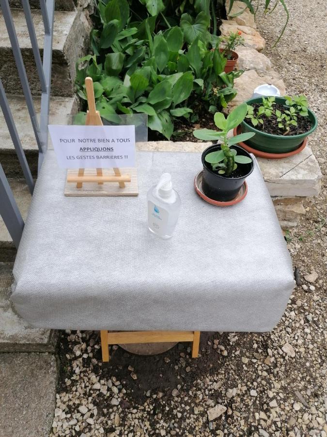 Chambre d'hôtes le chat botté Espédaillac Exterior foto